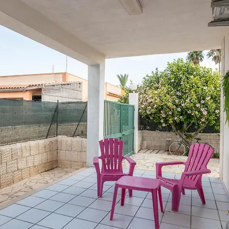Awesome In With Kitchen Holiday home *